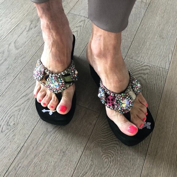 GYPSY SOULE Black Platform Flip-flops BeDazzle Swarovski Crystal Rhinestones 8 - Picture 3 of 16